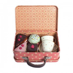 Suitcase w 4 cup-cakes and...