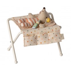 Nursery table, Baby mouse -...