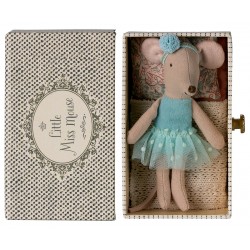 Dance mouse in daybed,...