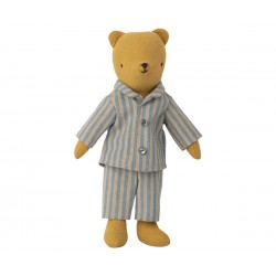 Pyjamas for Teddy Junior...