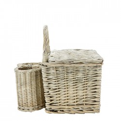 Wicker picnic basket - A...